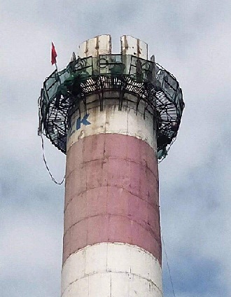 水泥烟囱人工拆除开槽法拆除