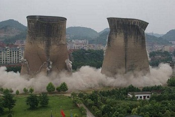 水塔、烟囱爆破拆除方法的特点